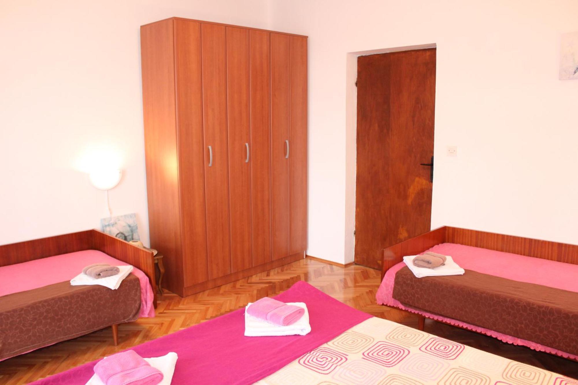 Guest House Tomanovic ヘルツェグ・ノヴィ 部屋 写真