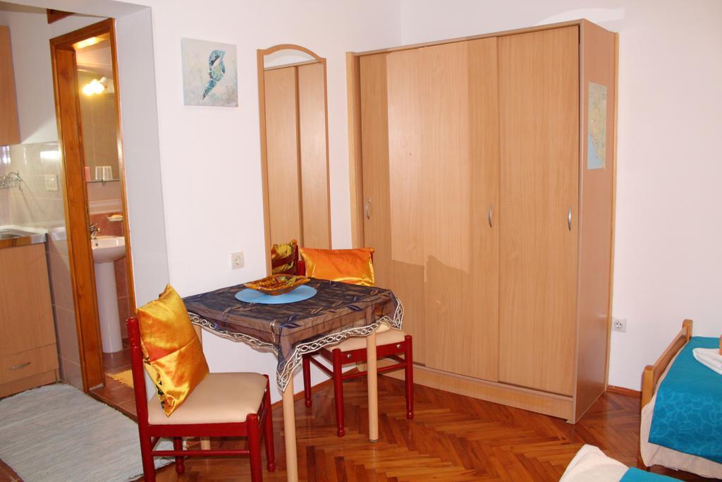 Guest House Tomanovic ヘルツェグ・ノヴィ エクステリア 写真