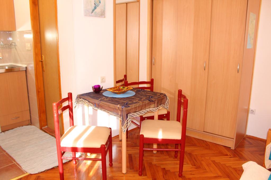 Guest House Tomanovic ヘルツェグ・ノヴィ エクステリア 写真